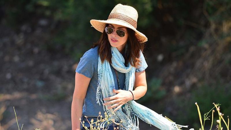 US actress Megan Fox visits ancient Troy city in Turkey item-thumbnail