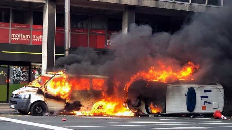 Dozens ‘yellow vest’ protesters arrested in Brussels item-thumbnail
