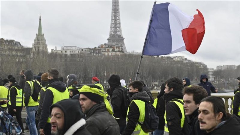 France’s Yellow Vests to take part in EU elections item-thumbnail