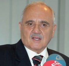 Vecdi Gönül