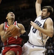 Mehmet Okur'dan 11 sayı