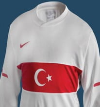 Yeni-Dis-Saha-formasi-nike