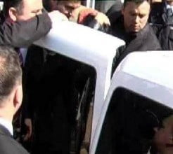 Adapazarı'nda Atatürk Anıtı'na saldırı