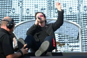 bono konser