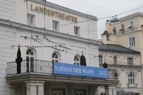 salzburg tiyatro