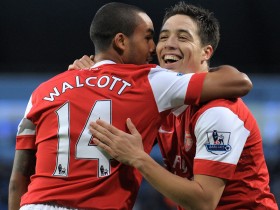 Manchester City v Arsenal Theo Walcott Samir 2518943