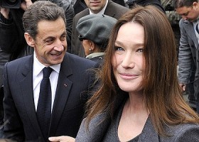 carla bruni bebek