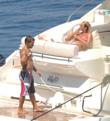 Pınar Altuğ sereserpe pinar altug bodrum tatili