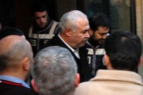 ibrahim sahin adliye e1318347435342