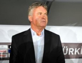 hiddink kulube e1321351364312