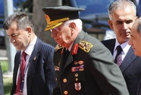 isikkosaner basbakanlik e1322047630317