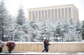 ankara kar anitkabir