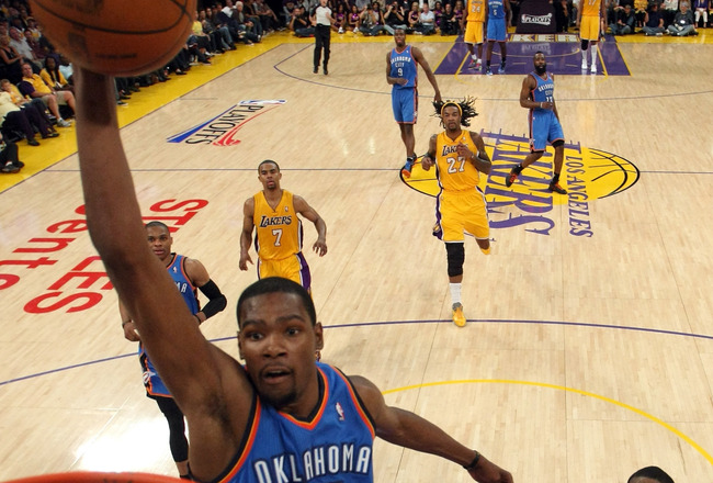 Kobe ve Lakers Kevin Durant' lı Oklahoma City' e elenecek mi ?