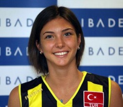 naz aydemir vakifbank