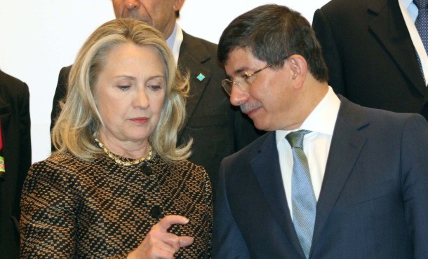 clinton davutoglu e1339067595233