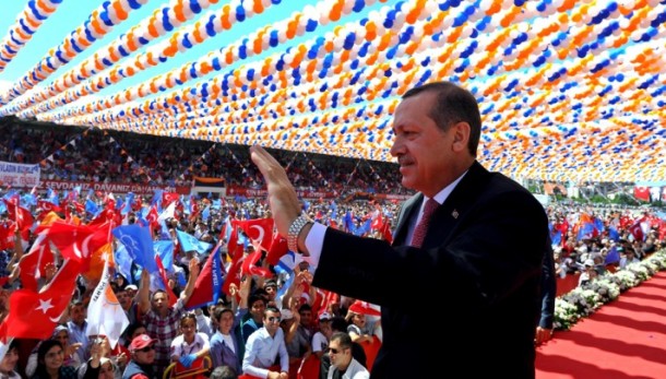 Başbakan Erdoğan partisinin Denizli kongresinde konuştu