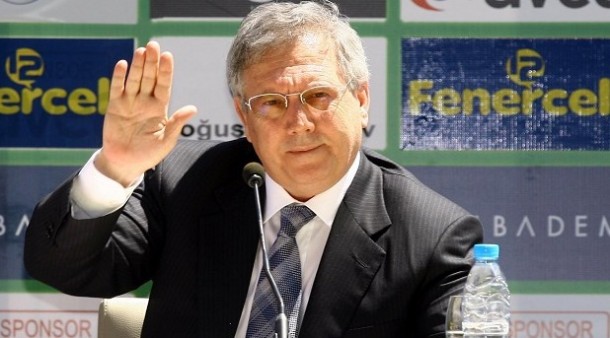 Aziz Yıldırım Beyaz Tvde Aziz Yıldırıma Beyaz Tvde e1347023047380