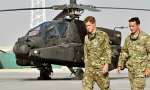 Prens Harry afganistan'da Apaçi pilotu olacak