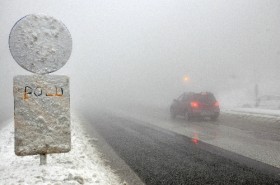 Bolu Dağı'nda ulaşıma kar engeli