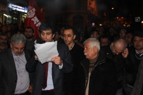 DHKP-C gözaltılarını protesto eden gruba müdahale