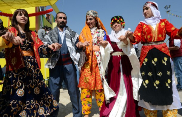 DIYARBAKIR'DA NEVRUZ KUTLAMASI