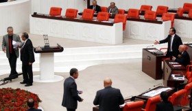 TBMM'de kavga