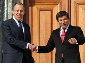 Lavrov ve Davutoğlu