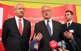 HANNES SWOBODO ILE KEMEL KILICDAROGLU