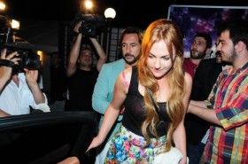 Türkiye'yi terk eden Meryem Uzerli'nin sevgilisi konuştu 2 meryem uzerli can ates
