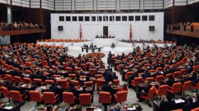 MHP'li Türkoğlu:AKP iktidarı döneminde seri halde kanun üretiliyor