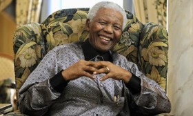 Mandela'nın durumu kritik