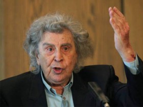 Mikis Theodorakis