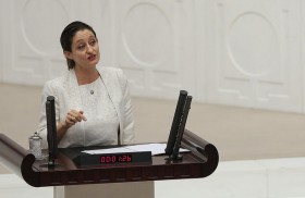 Şafak Pavey