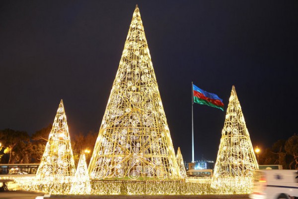 azerbaycan-baku-yeni-yil