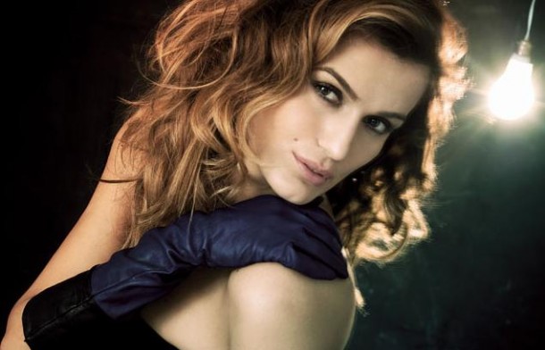 tugba-ozay-sevgililer-gunu