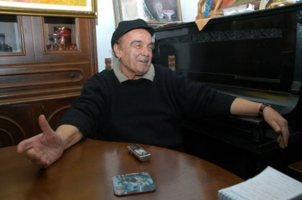 Ateş Böceği Yalçın