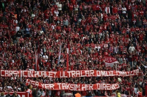 Bayern Münih çarşı