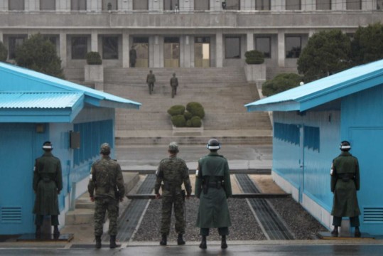 Kuzey Kore Güney Kore
