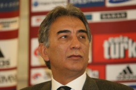 Adnan Polat