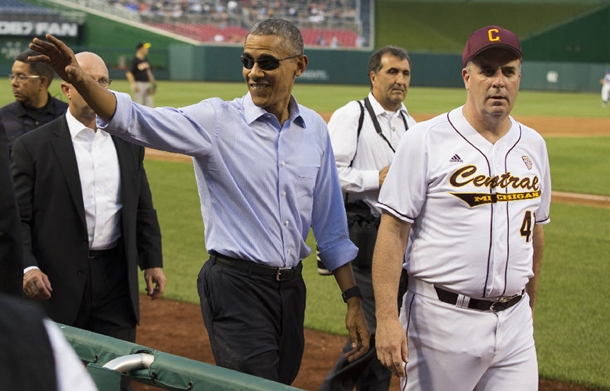 Obama tarihi Küba ziyaretinde beyzbol maçı izleyecek