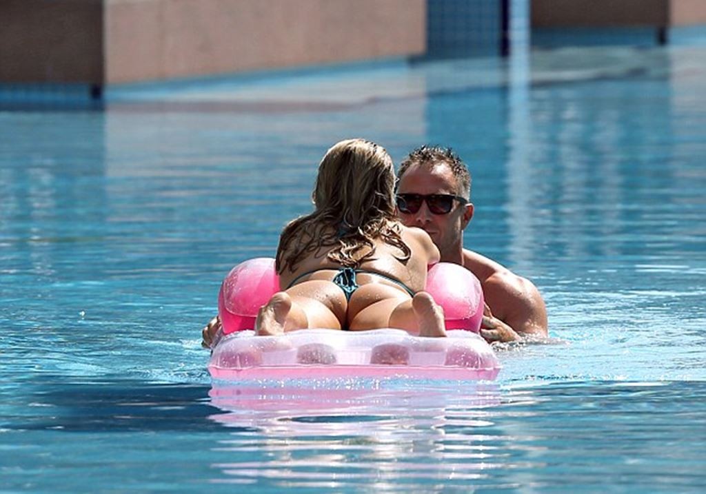 Ola Jordan ve eşi Dubai tatilinde!