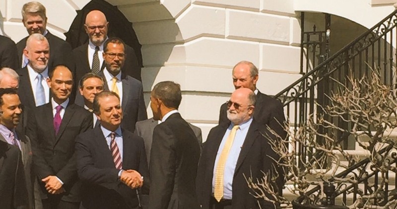 Reza Zarrab'a 75 yıl hapis isteyen savcı Bharara'dan kurtulmak zor 2 Savcı Bharara'nın ABD Başkanı Obama ile 5 gün önce çekilen fotoğrafı...