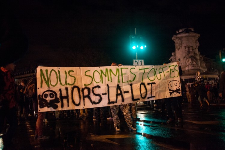 Paris ayakta! Yeni çalışma yasa tasarısı protesto ediliyor
