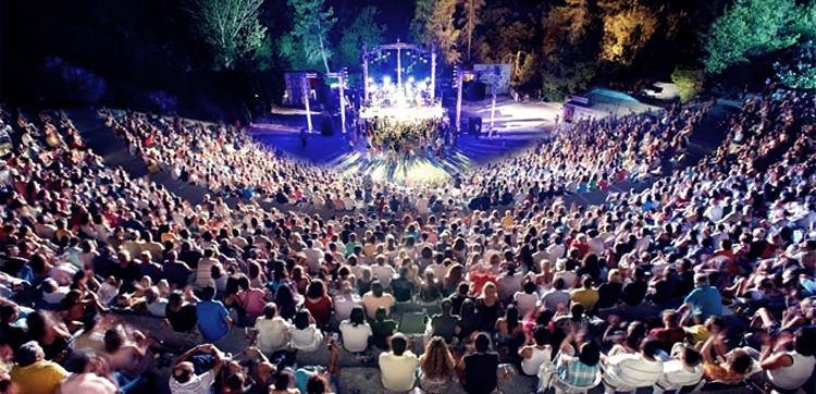 halkidiki de ne yapilir sani festival