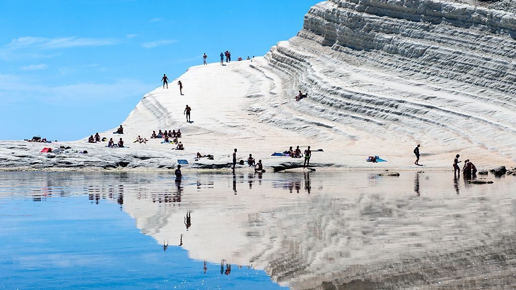 Forbes dergisi seçti: Muhteşem İtalya plajları 6 Scala dei Turchi (Türk Merdivenleri)