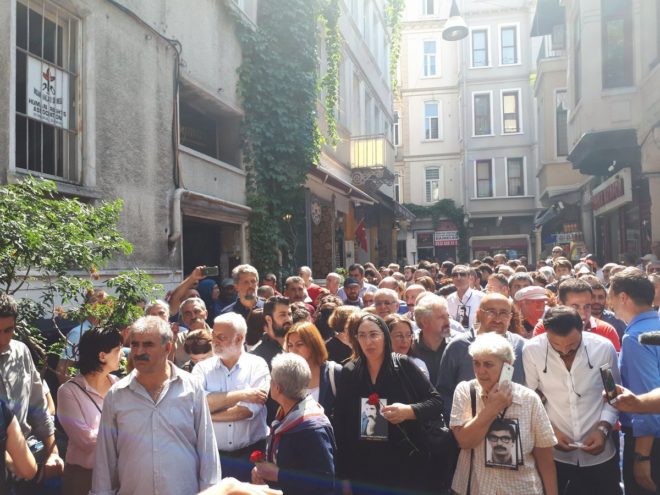 cumartesi anneleri beyoglu