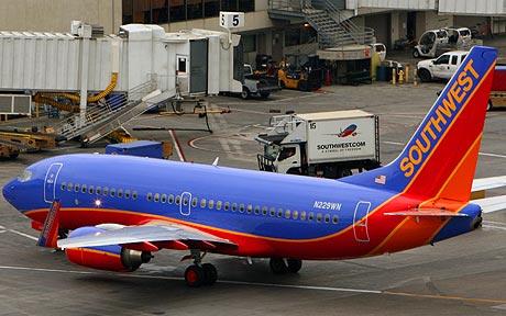 southwest airport airlines cargo skulls plane employee finds nationalturk alamy heads