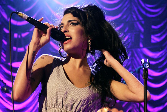 Amy Winehouse all news by NationalTurk.com. Amy Winehouse news Amy Winehouse photographs and videos