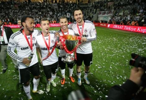 Besiktas portuguese players after turkey cup victory
