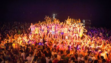 Join the Full Moon Party, stay 2 nights free in Bangkok offers WTS